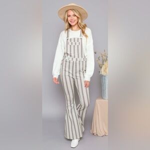 Peach Love California Plaid Super Flare Overalls Women’s size Small